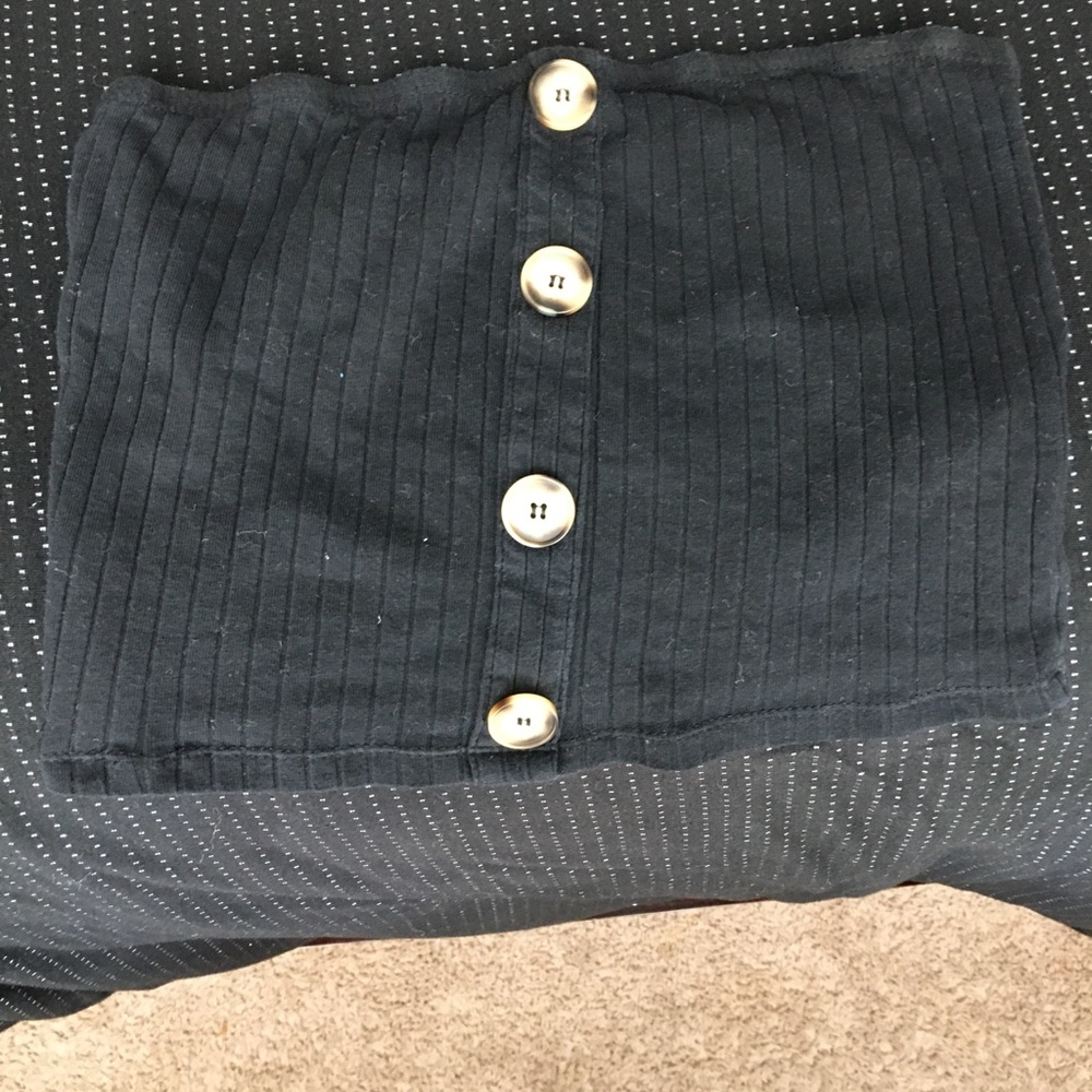 Black ribbed tube top